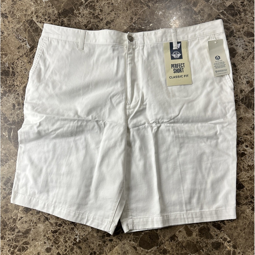 Dockers Perfect Shorts Mens 42 Classic Fit White Casual Cotton Shorts NWT